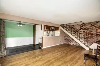 Photo #4: 223020399 Listing