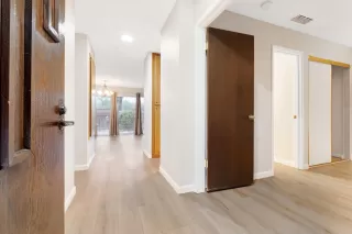 Photo #2: 223020484 Listing 