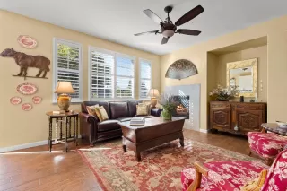 Photo #1: 223020643 Listing 