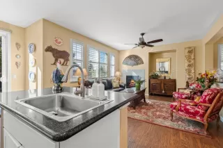 Photo #2: 223020643 Listing 