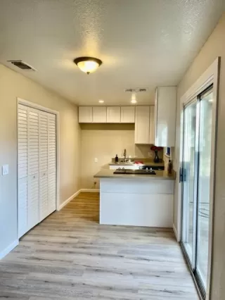 Photo #3: 223021060 Listing