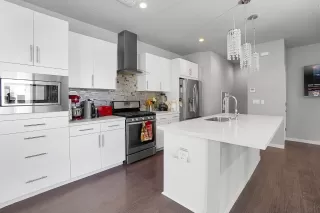 Photo #5: 223021883 Listing