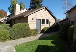 Photo #2: 223021976 Listing