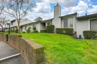 Photo #1: 223022188 Listing 