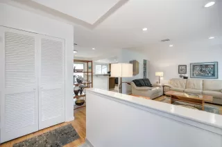 Photo #3: 223022188 Listing 