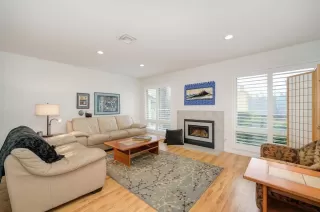 Photo #4: 223022188 Listing 