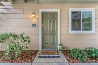 Photo #2: 223022609 Listing