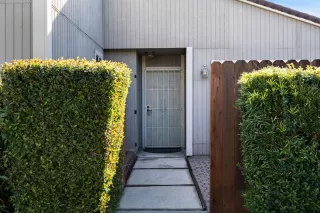 Photo #1: 223023038 Listing