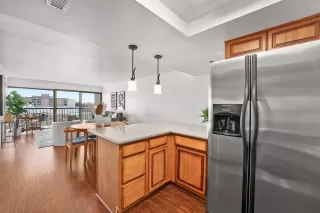 Photo #3: 223023072 Listing