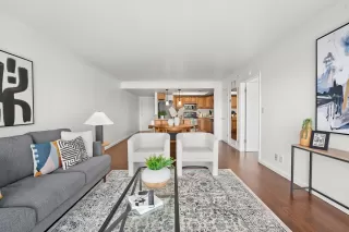 Photo #6: 223023072 Listing