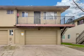 Photo #1: 223023597 Listing