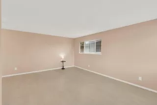 Photo #3: 223023597 Listing