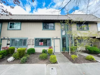 Photo #1: 223023656 Listing