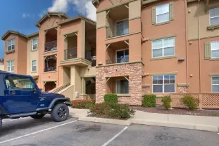 Photo #2: 223023814 Listing