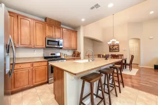 Photo #4: 223024187 Listing 