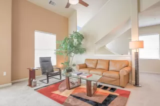 Photo #2: 223025198 Listing 