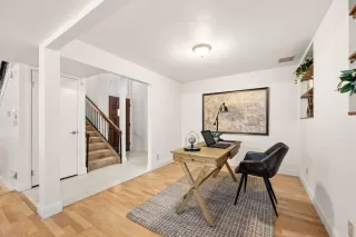 Photo #6: 223025409 Listing