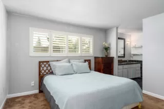 Photo #3: 223025895 Listing