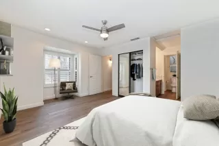 Photo #6: 223025979 Listing