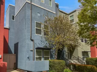 Photo #2: 223026309 Listing 