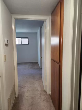 Photo #6: 223026782 Listing