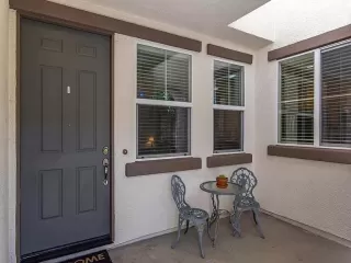 Photo #3: 223027189 Listing