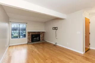 Photo #3: 223027725 Listing