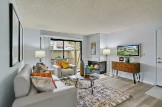 Photo #3: 223028532 Listing