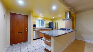 Photo #3: 223028889 Listing 