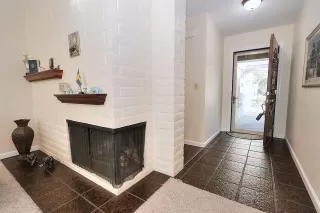 Photo #3: 223029399 Listing 