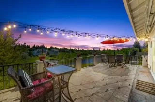 Photo #1: 223029918 Listing