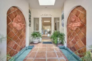 Photo #3: 223029918 Listing