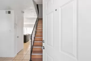 Photo #6: 223030132 Listing