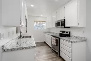 Photo #6: 223030370 Listing