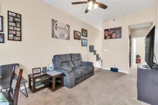 Photo #5: 223030602 Listing 