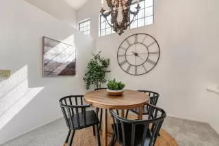 Photo #6: 223031722 Listing