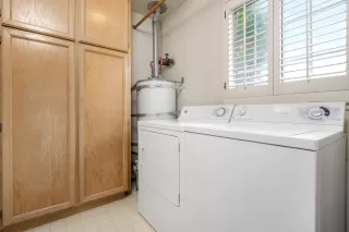 Photo #5: 223032460 Listing 