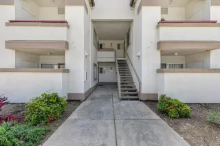 Photo #1: 223032492 Listing