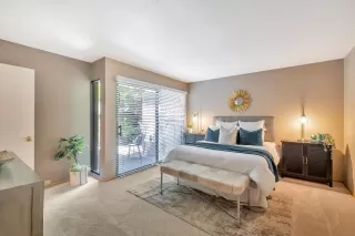 Photo #6: 223032849 Listing