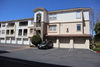 Photo #1: 223033850 Listing