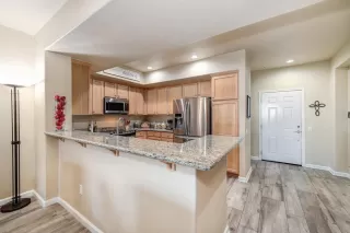 Photo #4: 223034637 Listing