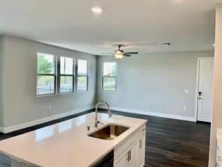 Photo #3: 223034895 Listing 