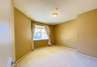 Photo #6: 223035073 Listing