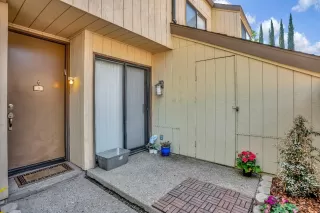 Photo #1: 223035099 Listing 