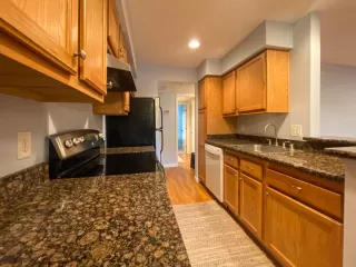 Photo #2: 223035693 Listing 