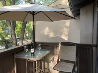 Photo #3: 223035797 Listing