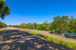 Photo #6: 223036718 Listing