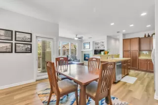 Photo #3: 223037136 Listing 