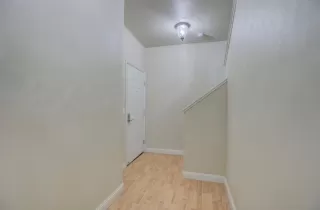 Photo #3: 223037818 Listing 