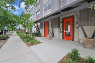 Photo #2: 223038355 Listing 